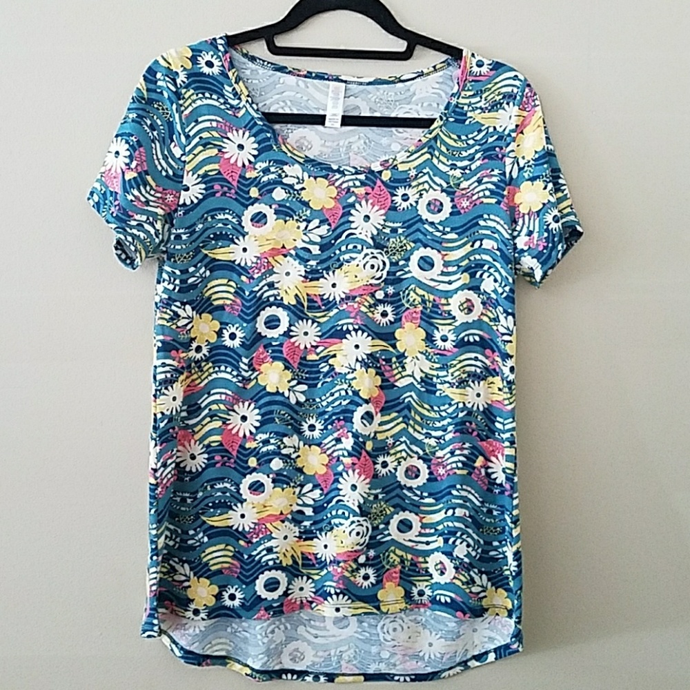 Lularoe Classic T